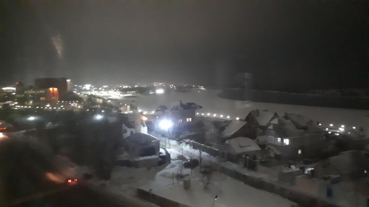 Элитная Квартира На Набережной Реки Иртыш Pavlodar Exterior photo